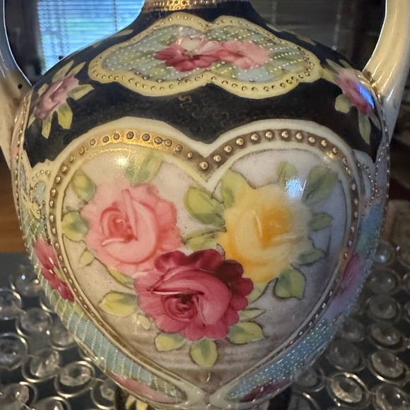 Royal Nippon Vintage two handles vase. Vintage Hand Painted. - Picture 4 of 7